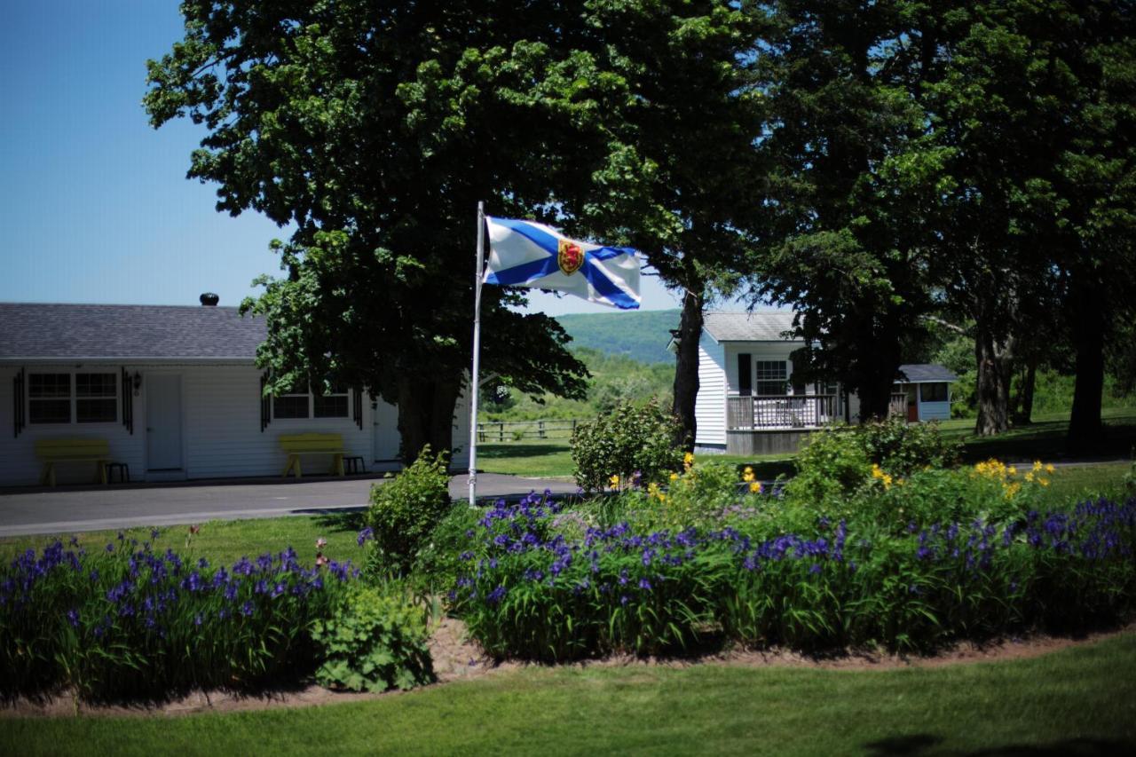 Carleton Inn & Cottages Bridgetown Dış mekan fotoğraf