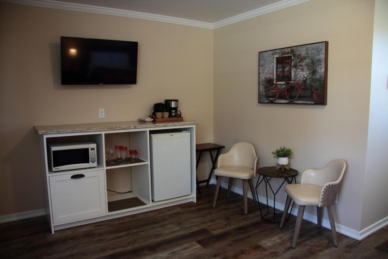 Carleton Inn & Cottages Bridgetown Dış mekan fotoğraf